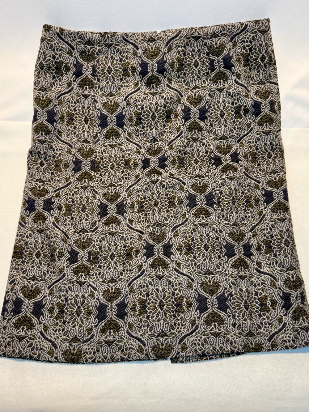 Talbots Wool-blend Black and Cream Pencil Skirt with Olive Accents Size 6P